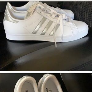 Adidas Costar size 7